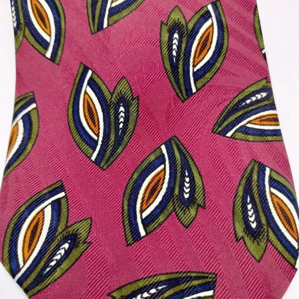 Talbott Studio Men's Silk Necktie Tie Abstract Leaf pattern Hand Sewn 58…